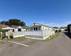 Photo 6- click for photo gallery